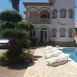 Villa Mia448 *